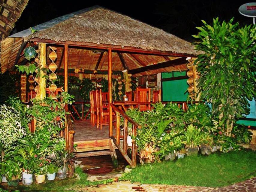 Pems Pension And Restaurant Taytay  Buitenkant foto