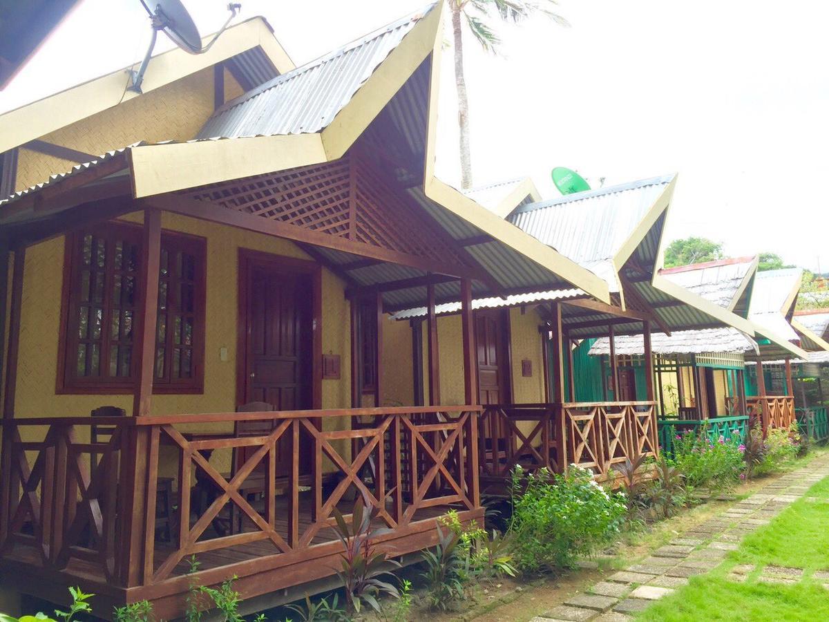 Pems Pension And Restaurant Taytay  Buitenkant foto