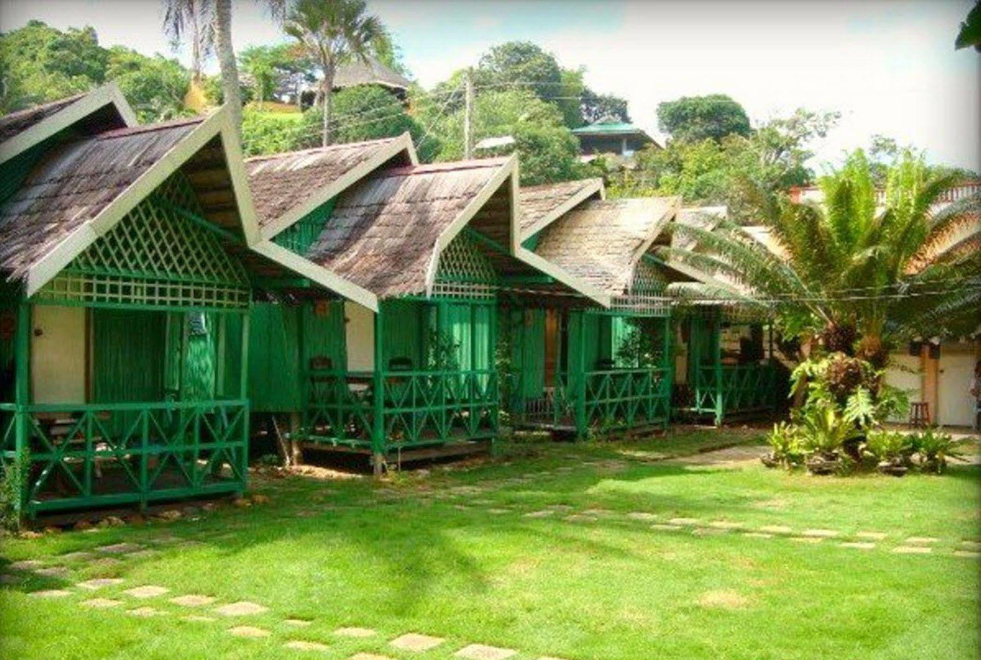 Pems Pension And Restaurant Taytay  Buitenkant foto